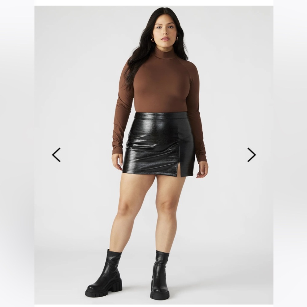 NWT Steve Madden Crocodile Leather Skirt